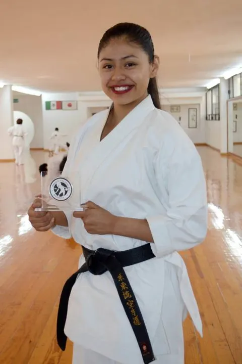 Estudiante de la BUAP Victoria Cruz Romano, una de las mejores atletas de Puebla