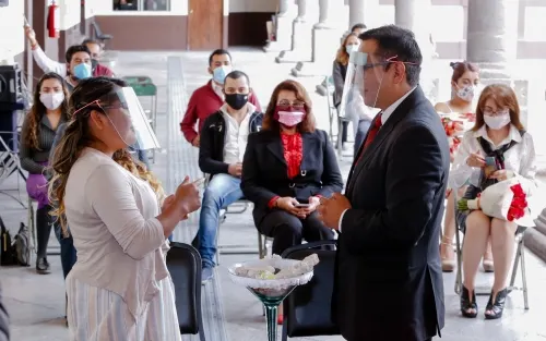 Celebran en SEDIF primera boda de personas con discapacidad