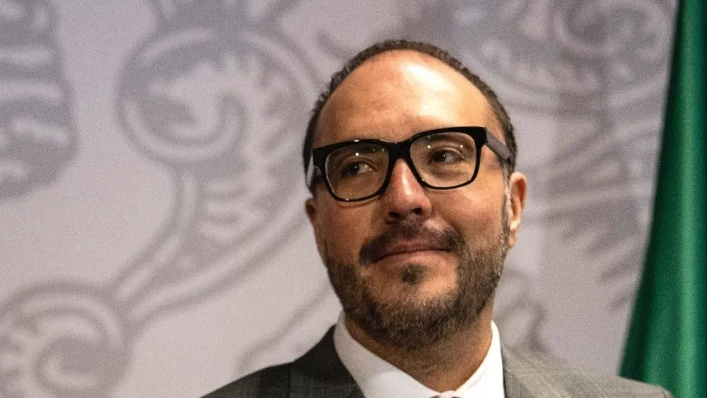 Toledo se defendía diciendo que los demás líderes parlamentarios tienen más propiedades que él