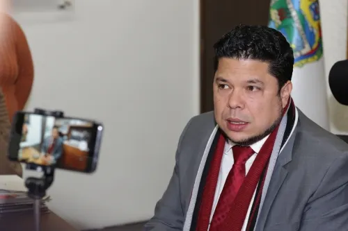 Inseguridad no se combate ampliando legítima defensa: Gabriel Biestro