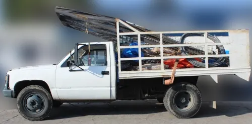 Detienen a tres sujetos por robo a construcción