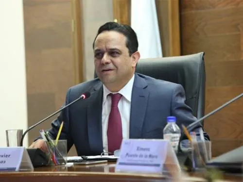 Francisco Javier Acuña, nuevo titular del INAI