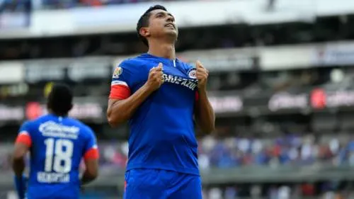 La Máquina celebra su regreso al Azteca con goleada al Puebla