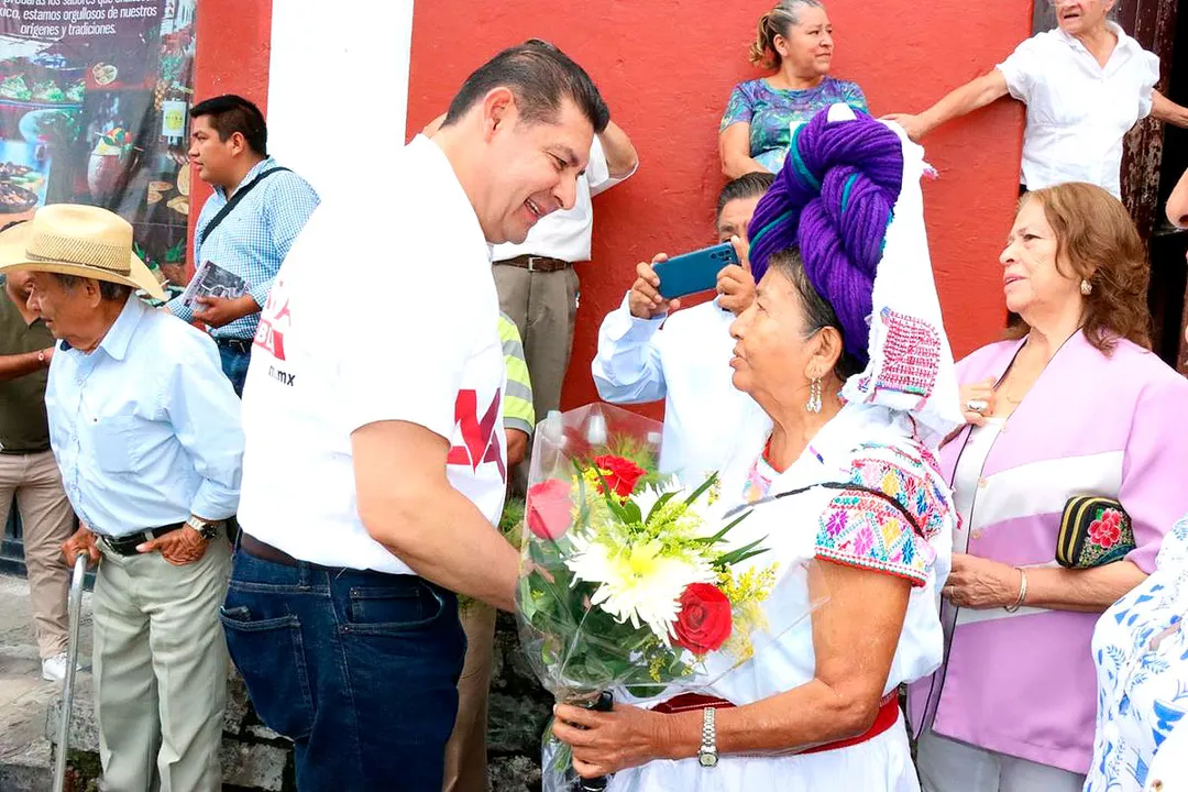 Alejandro Armenta Sembrando Esperanza