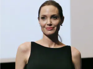 Angelina Jolie impacta por su delgadez