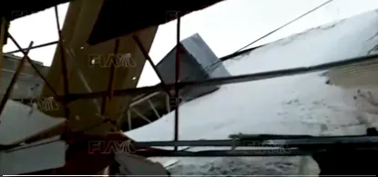 Se cae techo de supermercado por intensa caída de granizo