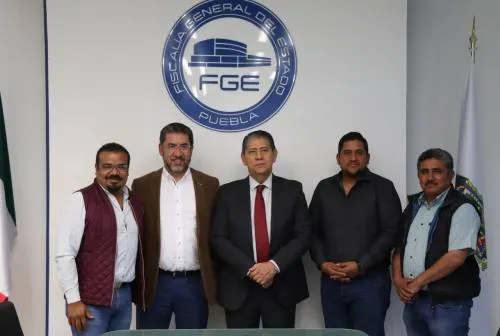 FGE y Santa Clara Ocoyucan establecen estrategias de colaboración