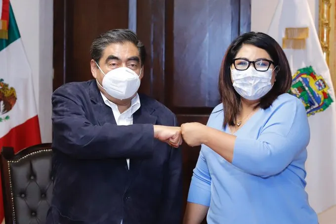 Sostienen encuentro Barbosa Huerta y Genoveva Huerta