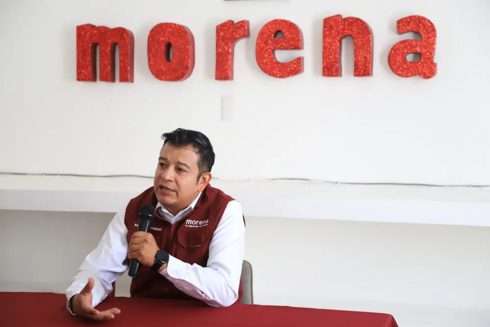 En Morena van por Aristóteles Belmont