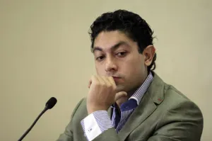 Édgar Salomón enfrenta denuncia penal por secuestro y violación