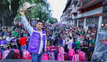 Él era Carlos Manzo, el alcalde de Uruapan que se cansó de pedir ayuda al Gobierno federal y ayer murió asesinado