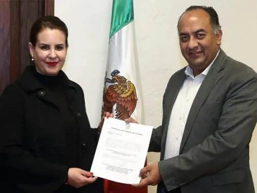 Protección Civil, un explosivo negocio