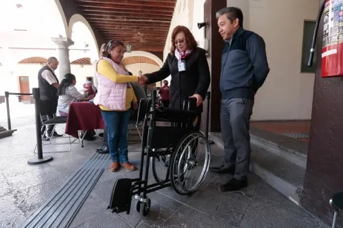 Continuará joven con terapias de rehabilitación gracias al apoyo del Sedif