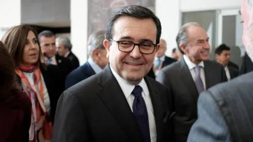 TLCAN ‘light’ tendría costo político en México: Guajardo
