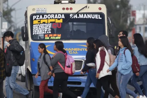 Más de 30 mil unidades tienen que instalar equipos de seguridad y cambiar mil 200 unidades en Puebla
