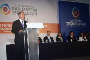 En Texmelucan, presidente reconoce obras de RMV