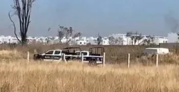 Encuentran a un hombre sin vida y con mensaje de advertencia en Coronango