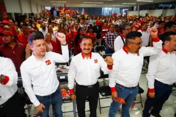 Alcaldes en Puebla coquetean con el PT ¿Por la reelección?
