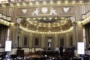 Sigue el regreso de los diputados chapuzones