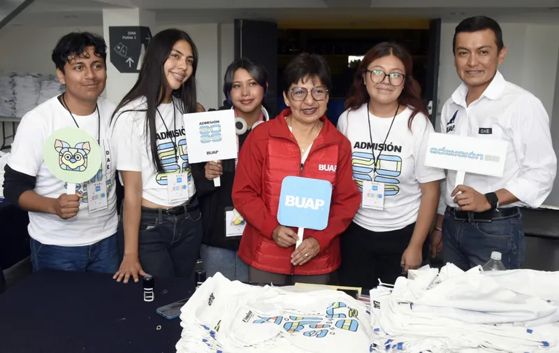 Concluye BUAP inscripción del nivel superior