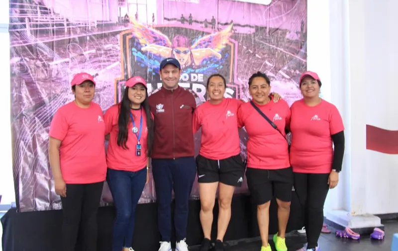 ayto-pue-jornada-nado-mujeres-imparables