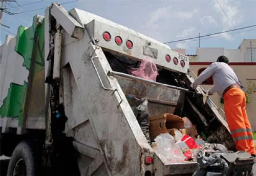 Aprueban en comisión concesión de servicio de recolección de basura en 7 municipios por 10 y 30 años