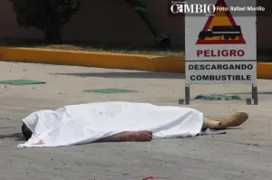 Ultiman a persona de varios disparos en gasolinera