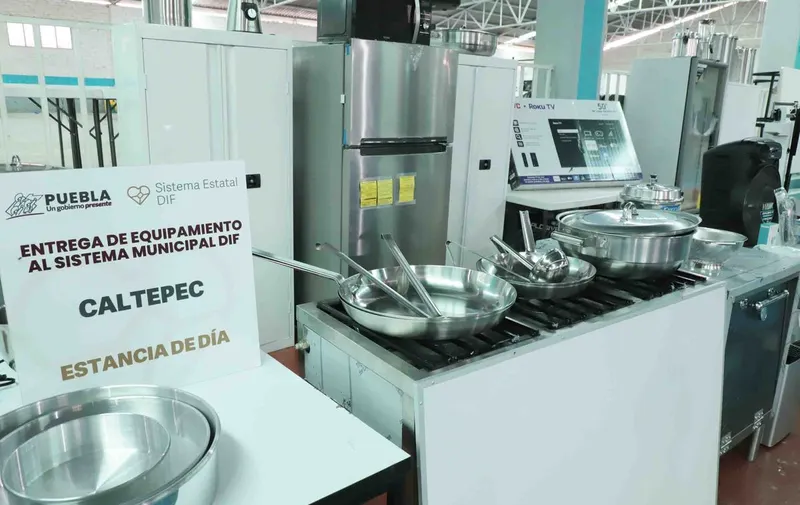 sedif-puebla-entrega-equipamiento-tepanco