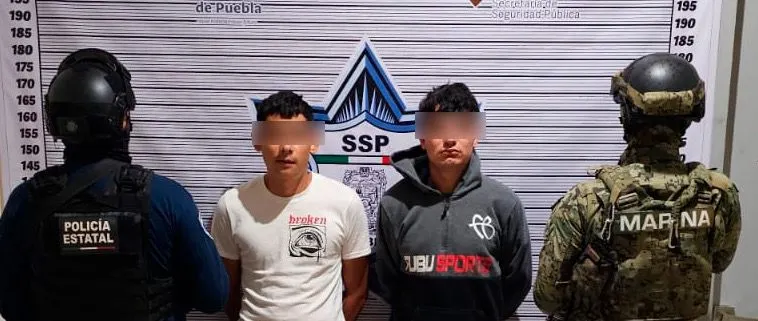 Detienen SSP y SEMAR a dos hombres en posesión de armas y droga