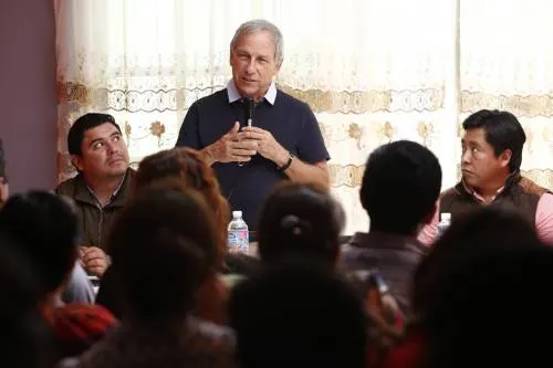 Oportunidades iguales para todos: Enrique Cárdenas