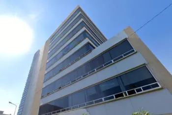 ¡Trágica muerte en el hospital Betania!, un hombre se arrojó de una de las torres del nosocomio
