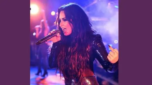 Demi Lovato podría perder la voz por sobredosis que la llevó al hospital