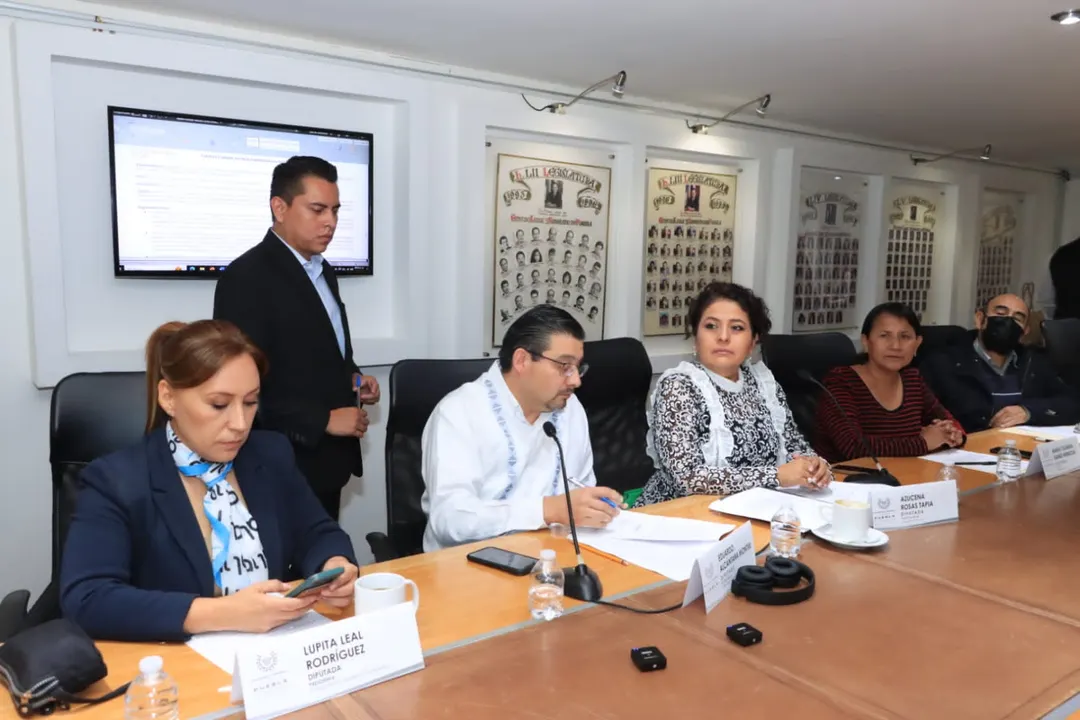 Aprueban en Comisión del Congreso exhorto para gestionar campaña masiva de vacunación contra COVID-19