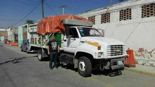 Recupera policía de San Pedro Cholula camión robado