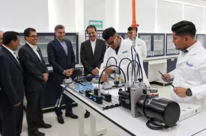 Inauguran Alfonso Esparza y Tony Gali multilaboratorios de primer mundo en la BUAP