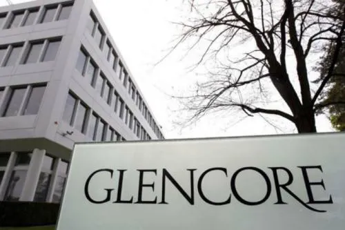 La suiza Glencore y G500 abastecerán al 12% de gasolineras del país