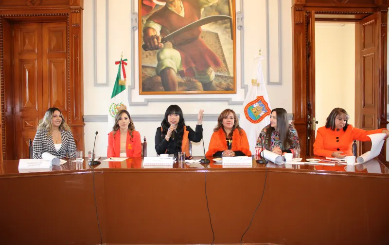 Imparten taller a regidurías del Ayuntamiento de Puebla en materia de derecho a una vida libre de violencia