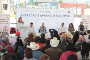 Con aparatos auditivos, SEDIF impulsa inclusión social en la entidad