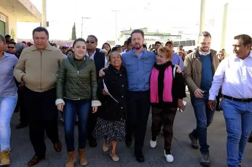 Luis Banck entregó vialidad pavimentada e inició trabajos en dos más en San Pablo Xochimehuacan