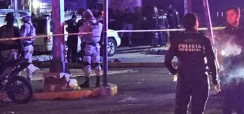 Balacera en el tianguis Los Lavaderos deja dos muertos y cinco heridos; aseguran vehículo con un arma en su interior