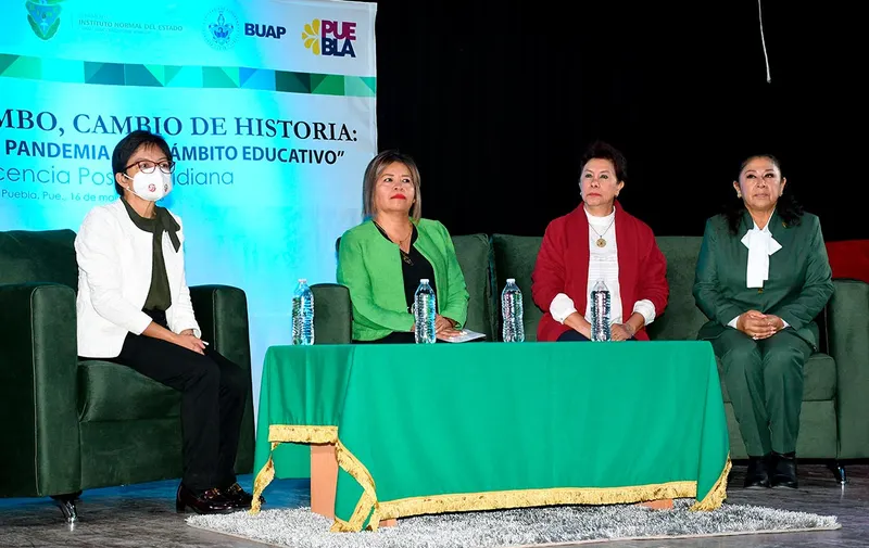 buap-lilia-cedillo-ramirez-conferencia-bine