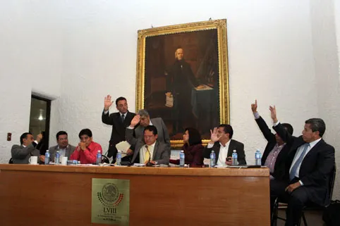 Diputados aprueban realización de dos gritos