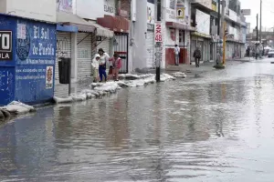 Al menos una semana tardarán acciones de limpieza en Puente Negro