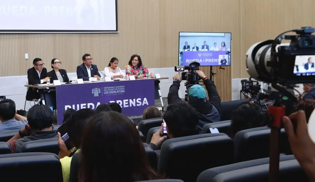 Congreso Pue Rueda De Prensa