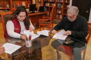 Secretaría de Arte y Cultura de Puebla y productores de la película “Canas al Aire” firman convenio