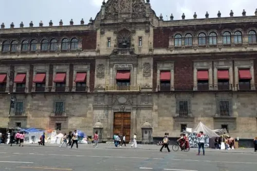 AMLO asegura que Palacio Nacional seguirá abierto al público tras su mudanza