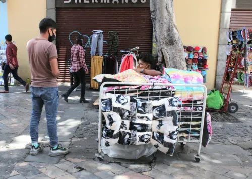 Gobernación Municipal ofrece nueve mercados temporales para reubicar a ambulantes del CH