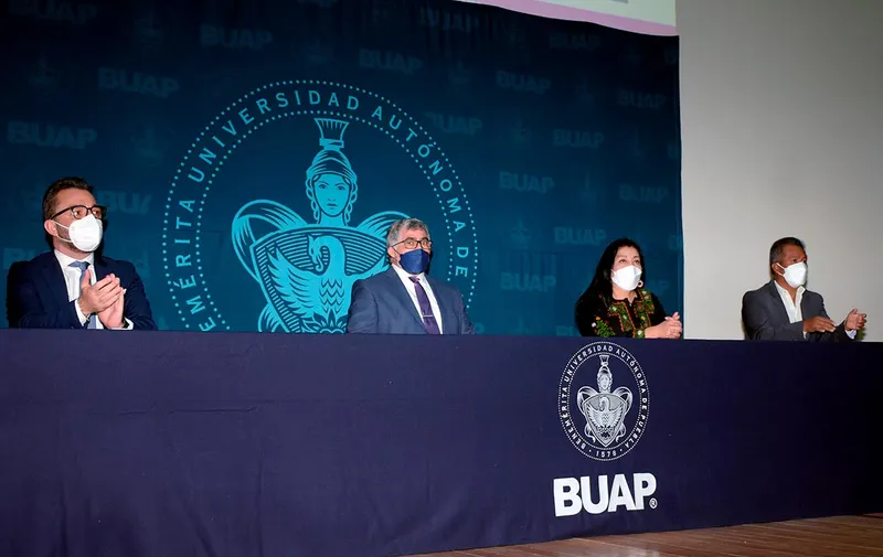 buap-encuentro-dia-internacional-lengua-materna