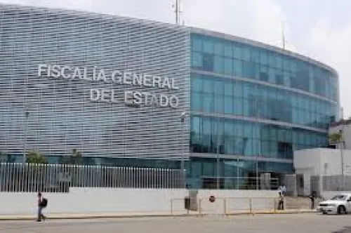 Detiene FGE a mujer que mató a golpes a niña de 5 años en Zacatlán