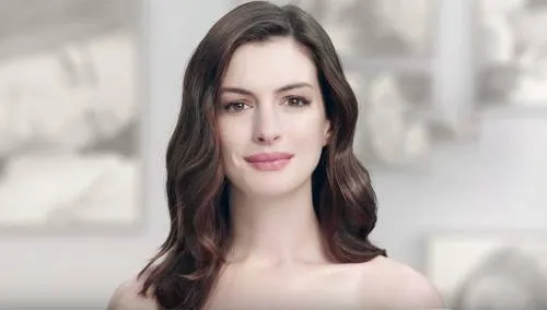 Anne Hathaway confirma la tercera entrega de “El Diario de la Princesa”